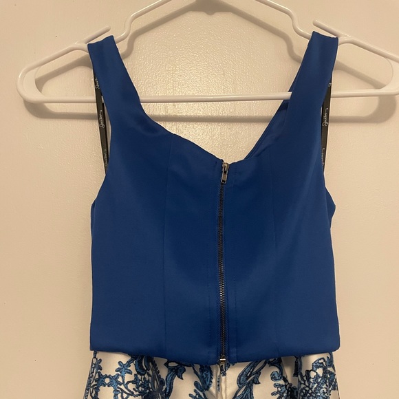 Von Maur Homecoming/prom 2pc dress. Never worn. Size 1. - Picture 5 of 5